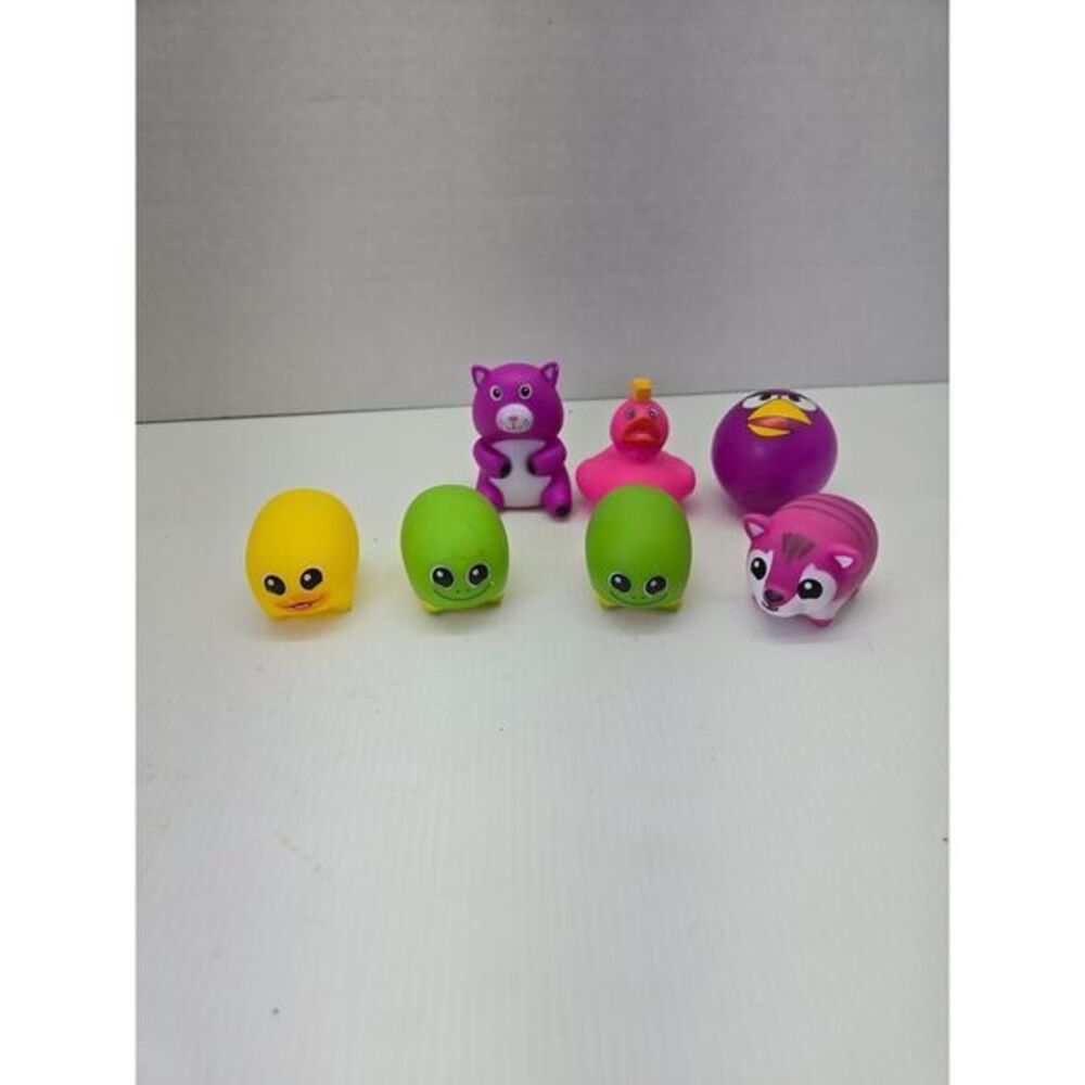 Colorful Animal Bath Toys Set - 7 Piece Rubber Duck and‎ Friends Water Squirters